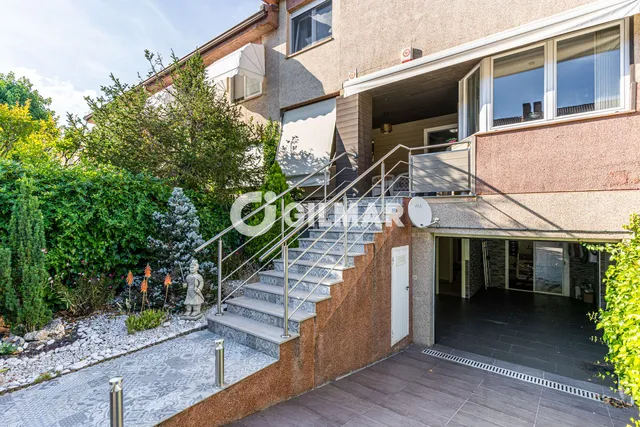 Townhouse in LAS ROZAS DE MADRID, Madrid