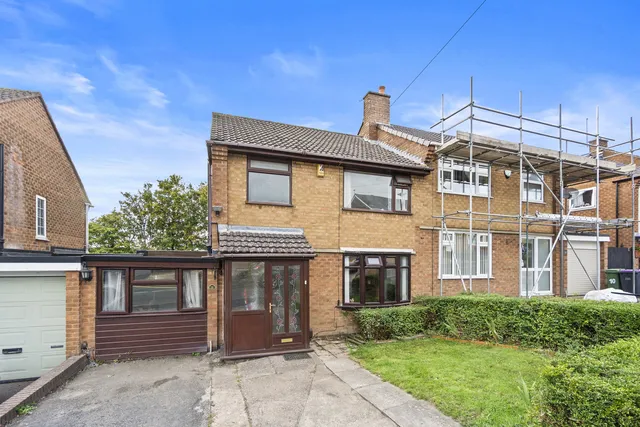 12 Riddings Close, Telford TF1 5HF