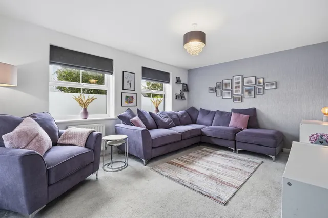 108 Oak Leaze, Bristol BS34 5FN