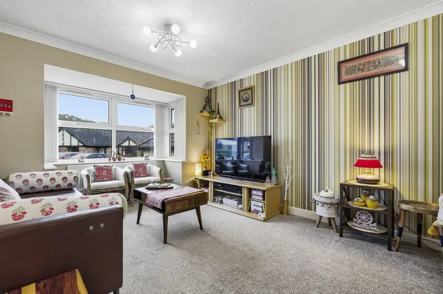 24 The Coppice, Bristol BS32 8DY