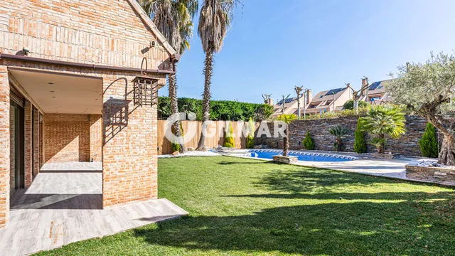 Villa in VILLANUEVA DEL PARDILLO, Madrid