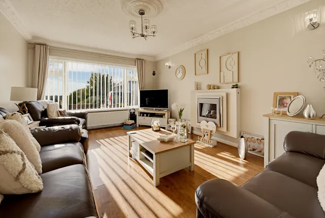 Mi Ela Cefn Road, Bridgend CF32 0BD