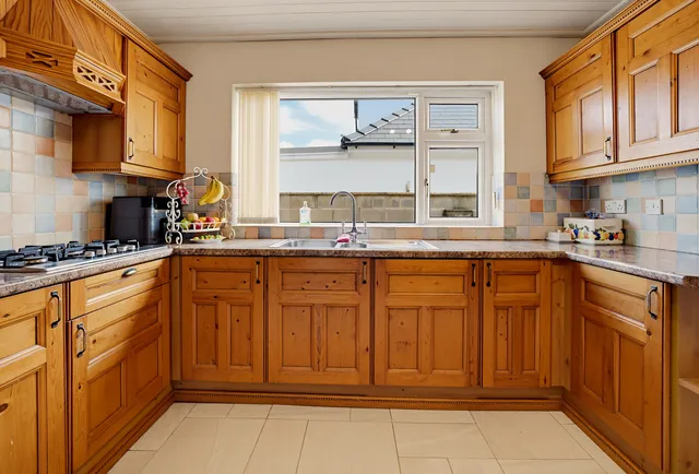 Mi Ela Cefn Road, Bridgend CF32 0BD