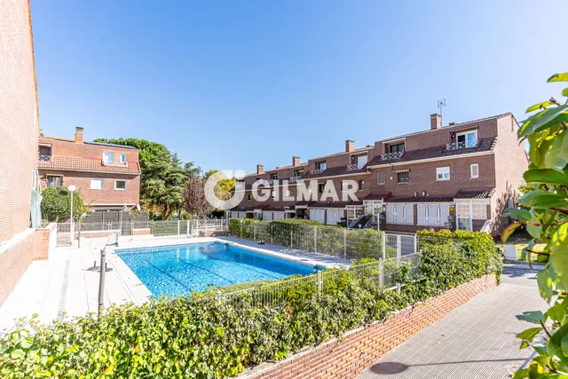 Townhouse in LAS ROZAS DE MADRID, Madrid