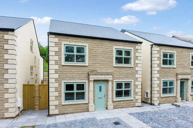 2c Quarry Road, Chorley PR6 8RB