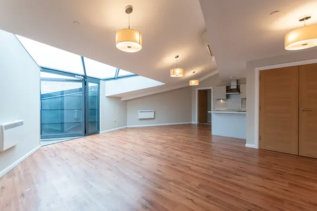 Flat 416, 15 Mann Island, Liverpool L3 1ER