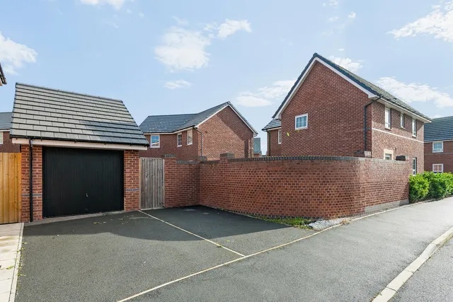 1 Wincham Avenue, Liverpool L24 1WS