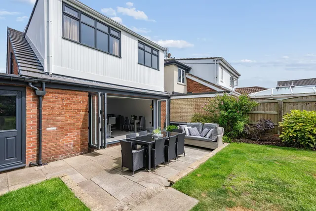 4 School Close, Aughton L39 5DP