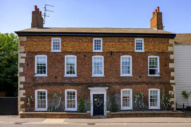 57 Albion Street, Spalding PE11 2AU