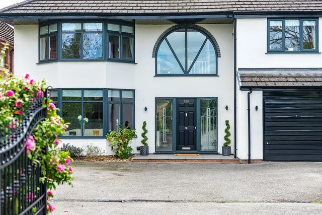 226 Prescot Road, Aughton L39 5AQ