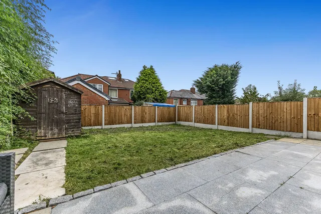 16 Redcar Road, Bolton BL1 6LG