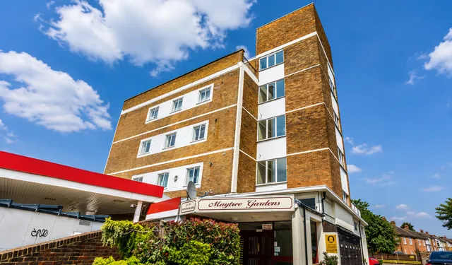 Flat 15, Maytree Gardens 35-39 South Ealing Road, London W5 4QT