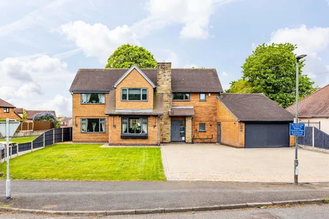 48 Shipley Common Lane, Ilkeston DE7 8TQ