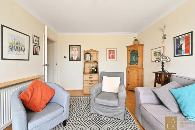 Flat 16 Marden Court, 32-34 Cooden Drive, East Sussex TN39 3DH