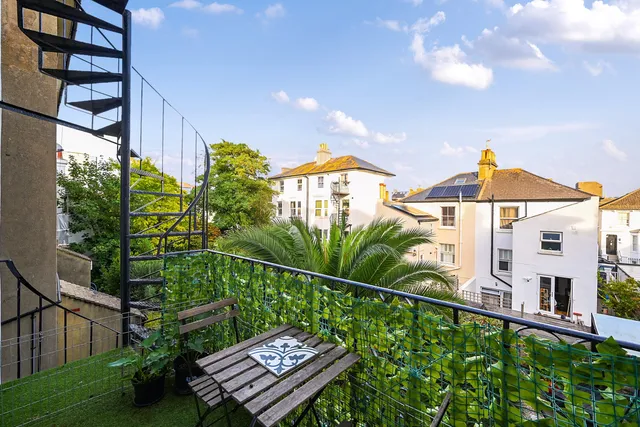 52 Ventnor Villas, Hove BN3 3DB