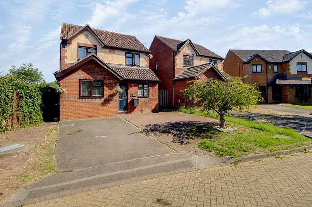 1 Wilks Croft, Shenley Church End MK5 6AP