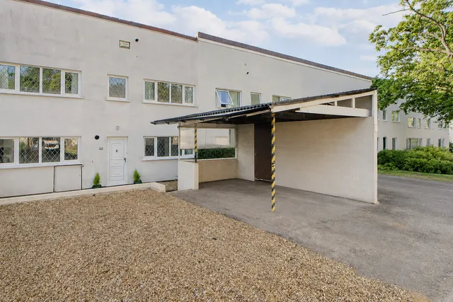 25 Hatton, Tinkers Bridge MK6 3DN