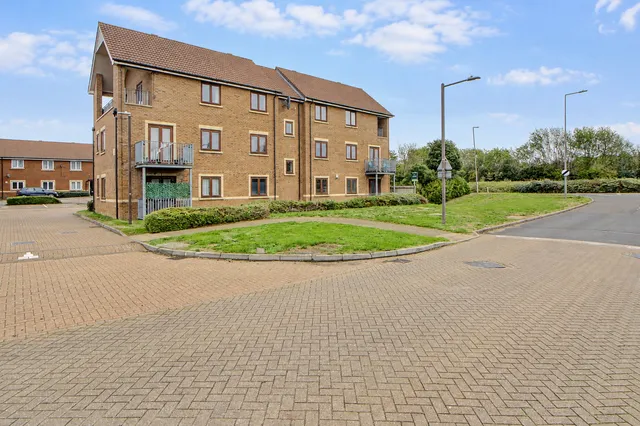 5 Heligan Place, Westcroft MK4 4FT