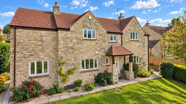 Kavisa House, Frome BA11 3QN