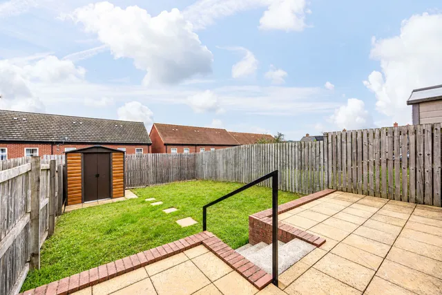 4 Weaving Gardens, Sherwood NG5 3JH