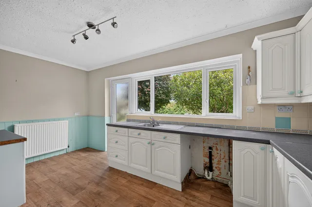 23 Offa Road, Hastings TN35 5HR