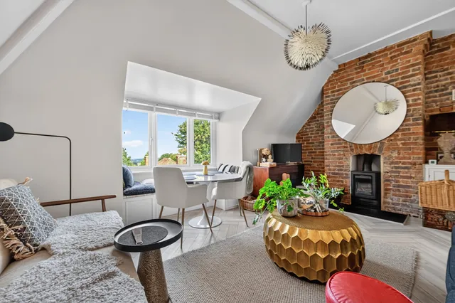 Flat 5, 4 Hollington Park Road, St. Leonards-on-sea TN38 0SG