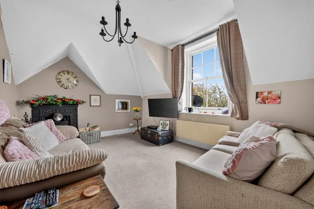 5 Cumberland Gardens, St. Leonards-on-sea TN38 0QL