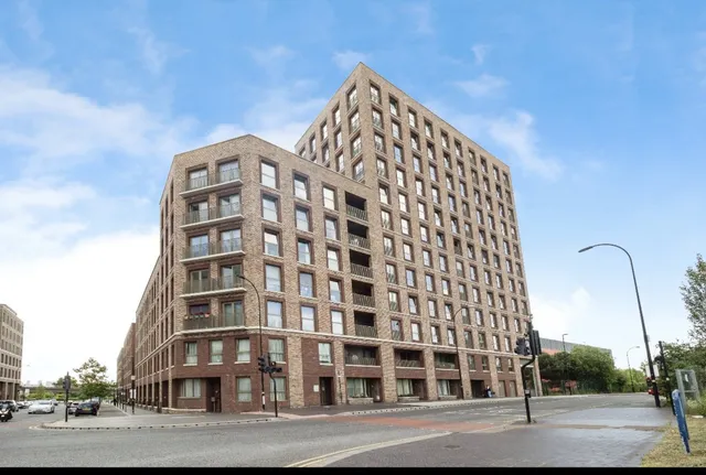 Flat 5 Tiller House, 20 Armada Way, London E6 7AF