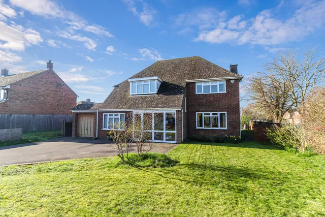 Merrivale Vicarage Road, Tring HP23 4LT