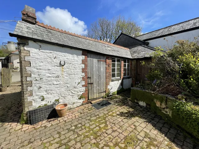 Rose Cottage Tredinnick, Duloe PL14 4PJ