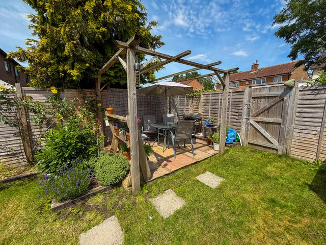 26 Southdown Close, Midhurst GU29 9TH