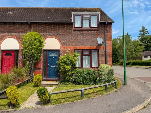 26 Southdown Close, Midhurst GU29 9TH