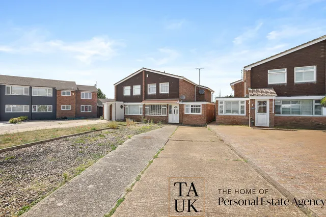 46 Sherwood Way, Colchester CO5 9LJ