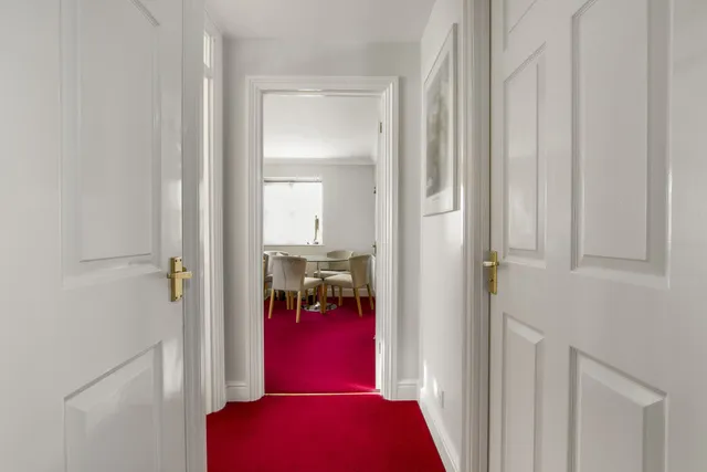Flat 7, Aidans Court 110 Friern Park, North Finchley N12 9LN