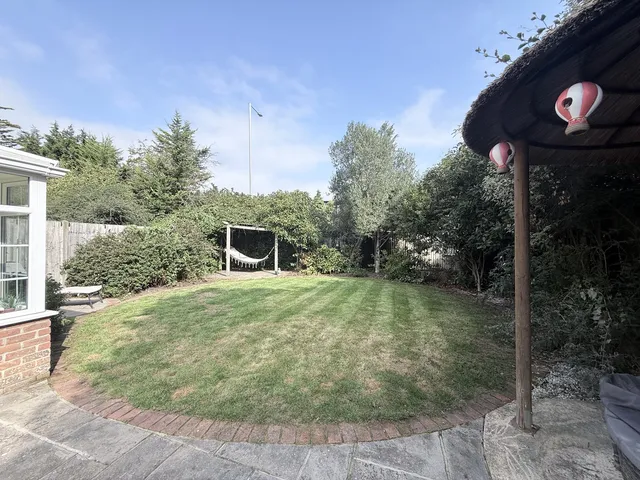 13 Upton Road, Chichester PO19 8QQ
