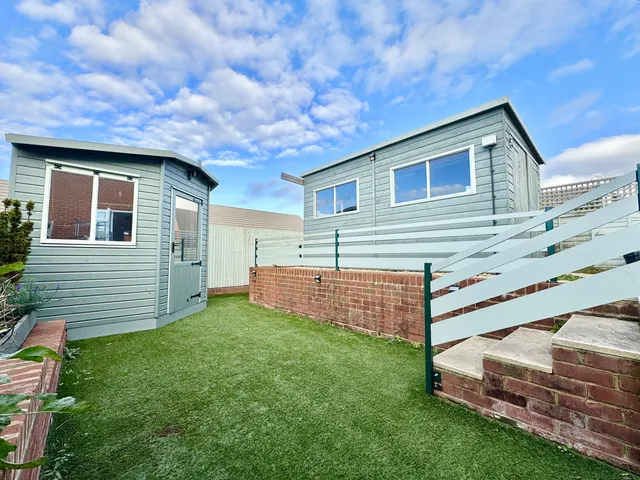 15 Swan Street, Newport PO30 2FA