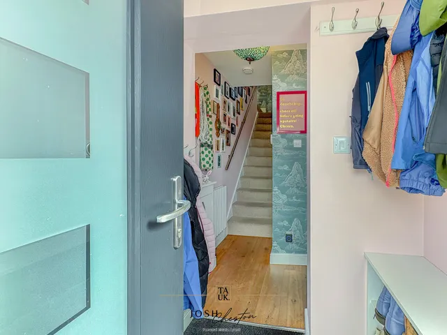60 Ruthin Avenue, Manchester M24 1FG
