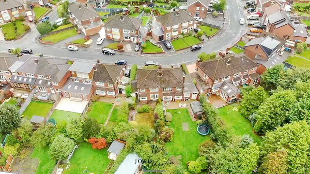 26 Banbury Road, Manchester M24 1GB