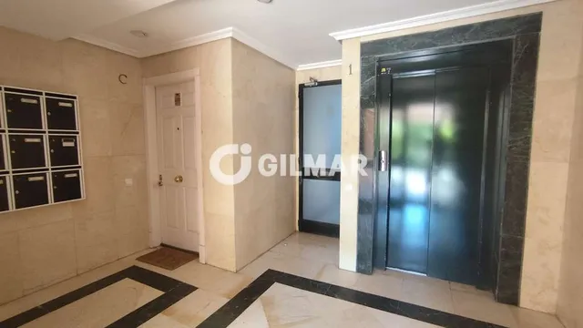 Duplex penthouse in POZUELO DE ALARCÓN, Madrid