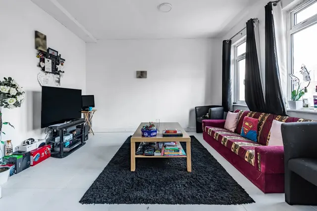 229a Broadway, Bexleyheath DA6 7EJ