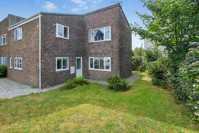 24 Braeside Park, Dobwalls PL14 6NS