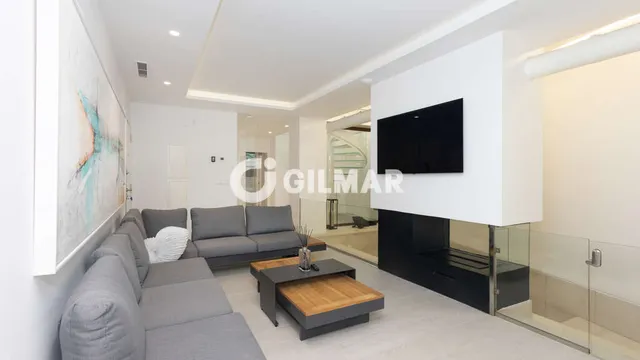 Duplex in MADRID, Madrid