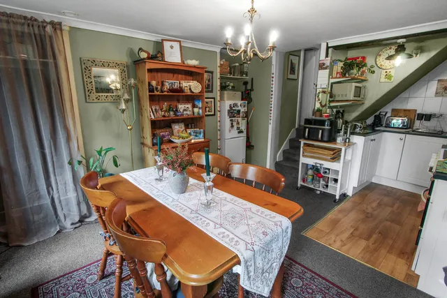 Worcester Cottage Fore Street, Bodmin PL31 2JB
