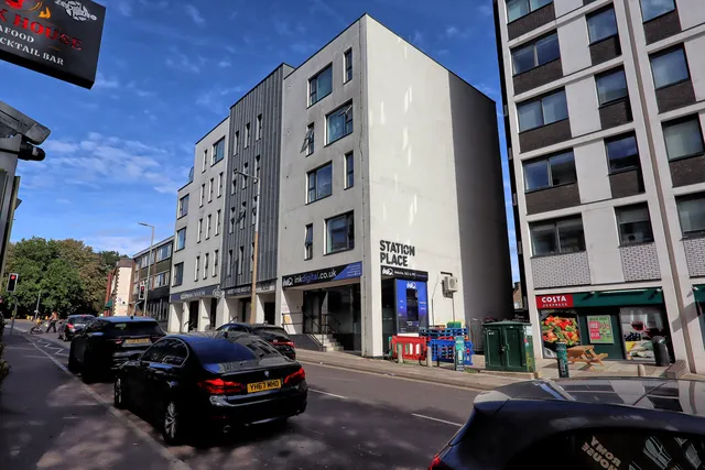 Station Place 114-118 Kings Road, Brentwood CM14 4EA