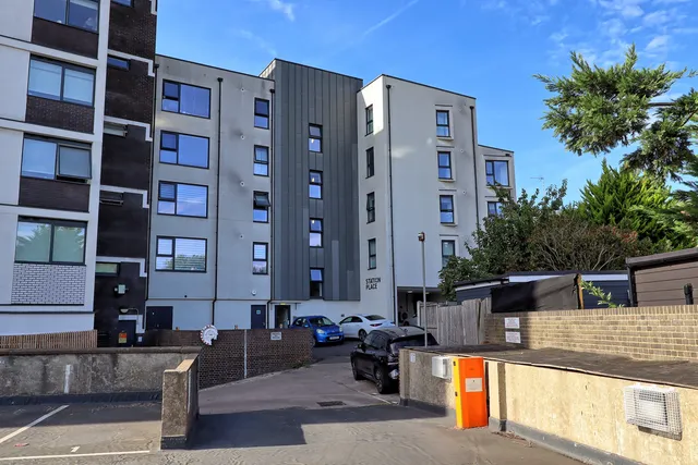 Station Place 114-118 Kings Road, Brentwood CM14 4EA