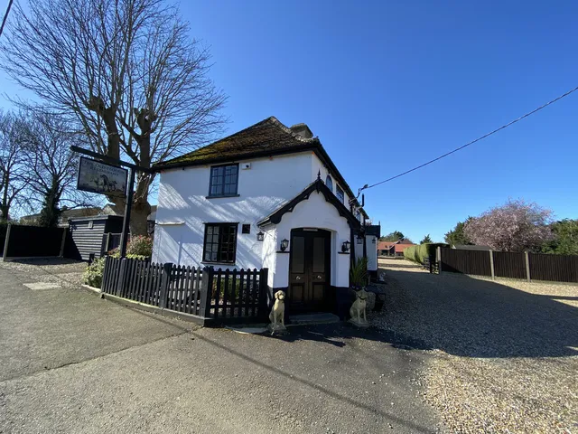 The Old Plough, 26 High Street, Newmarket CB8 9DX