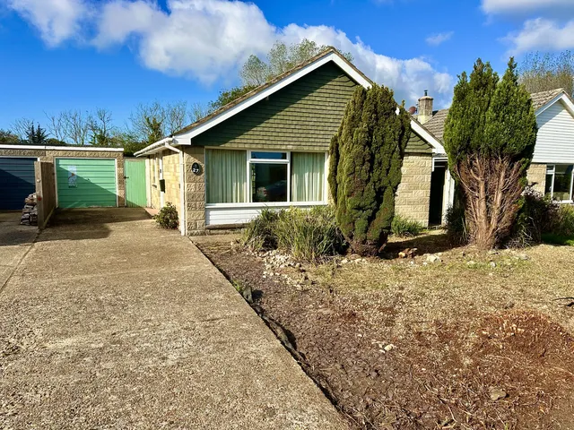 27 Bannock Road, Isle Of Wight PO38 2RD