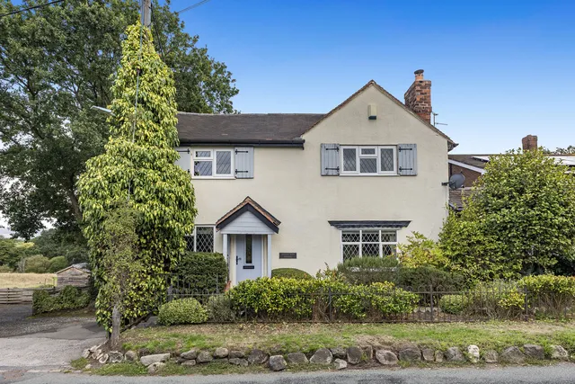 Smestow Gate Cottage Smestow, Dudley DY3 4PJ