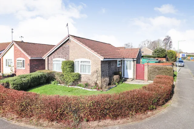 31 Tudor Walk, Lowestoft NR33 8NE