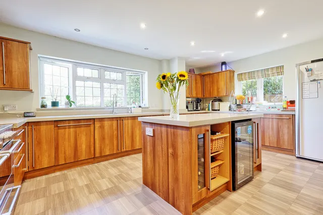 1 Sylvan Tryst, Billericay CM12 0AX